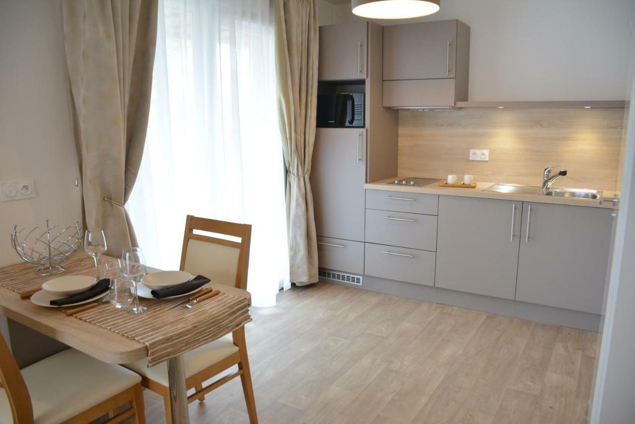 Domitys - Les Megalithes Roses Aparthotel Perros-Guirec Ngoại thất bức ảnh